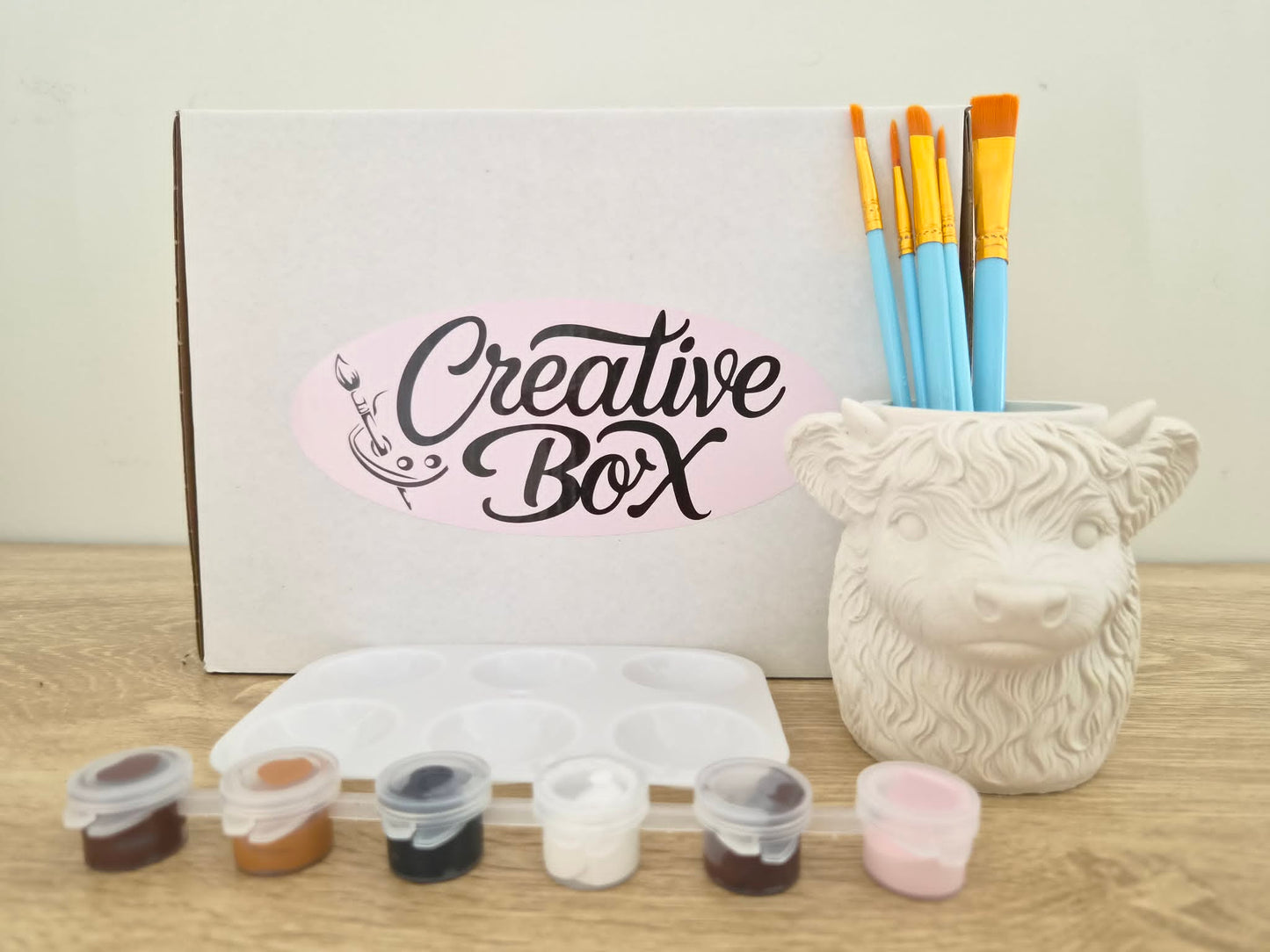 Hamish the Highlander - Paint your own pot kit
